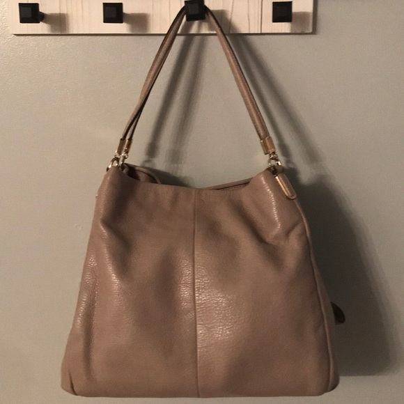 Coach Handbags - Coach bag
